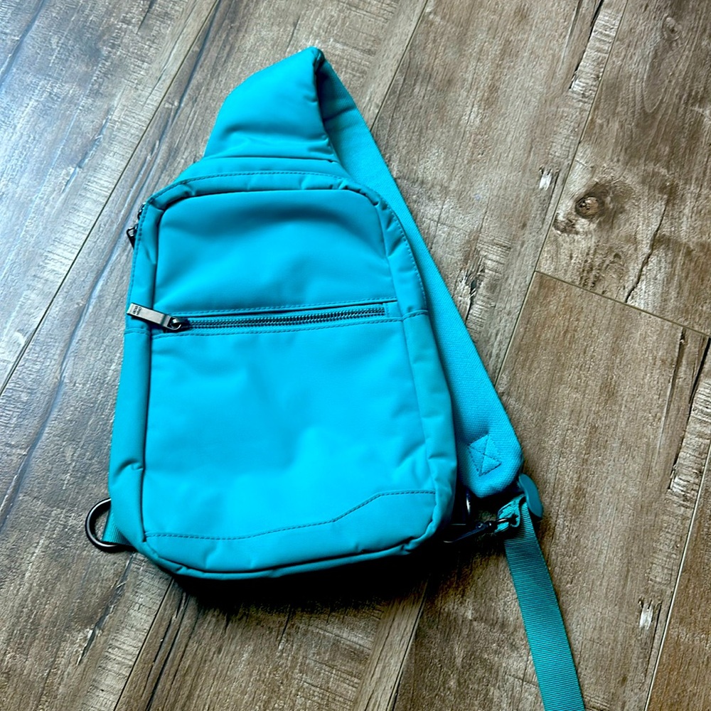 Brand new “Open Story” Bag